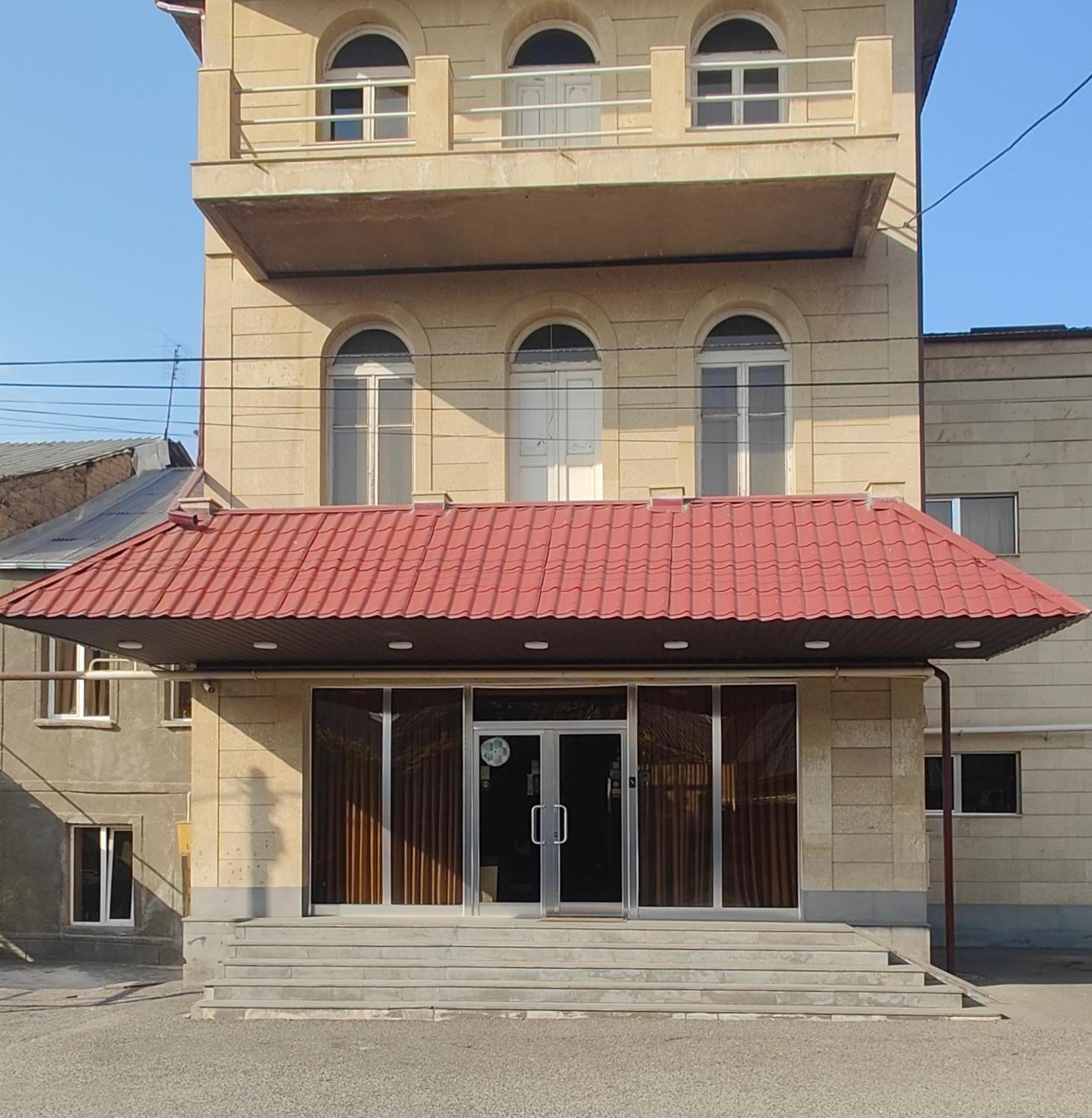 Areg Hotel Ereván Exterior foto